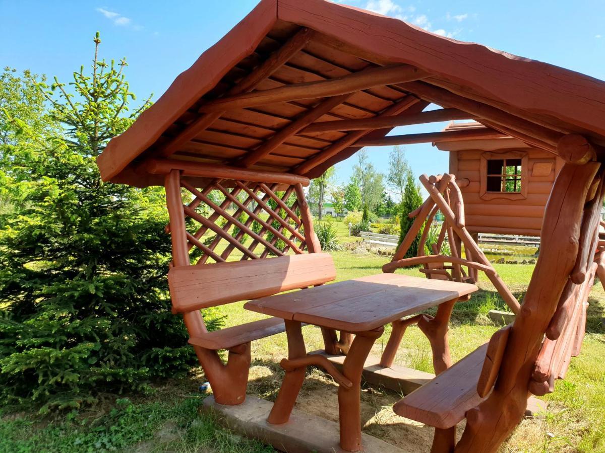 Willa Park Ostrowiec Świętokrzyski Exteriör bild